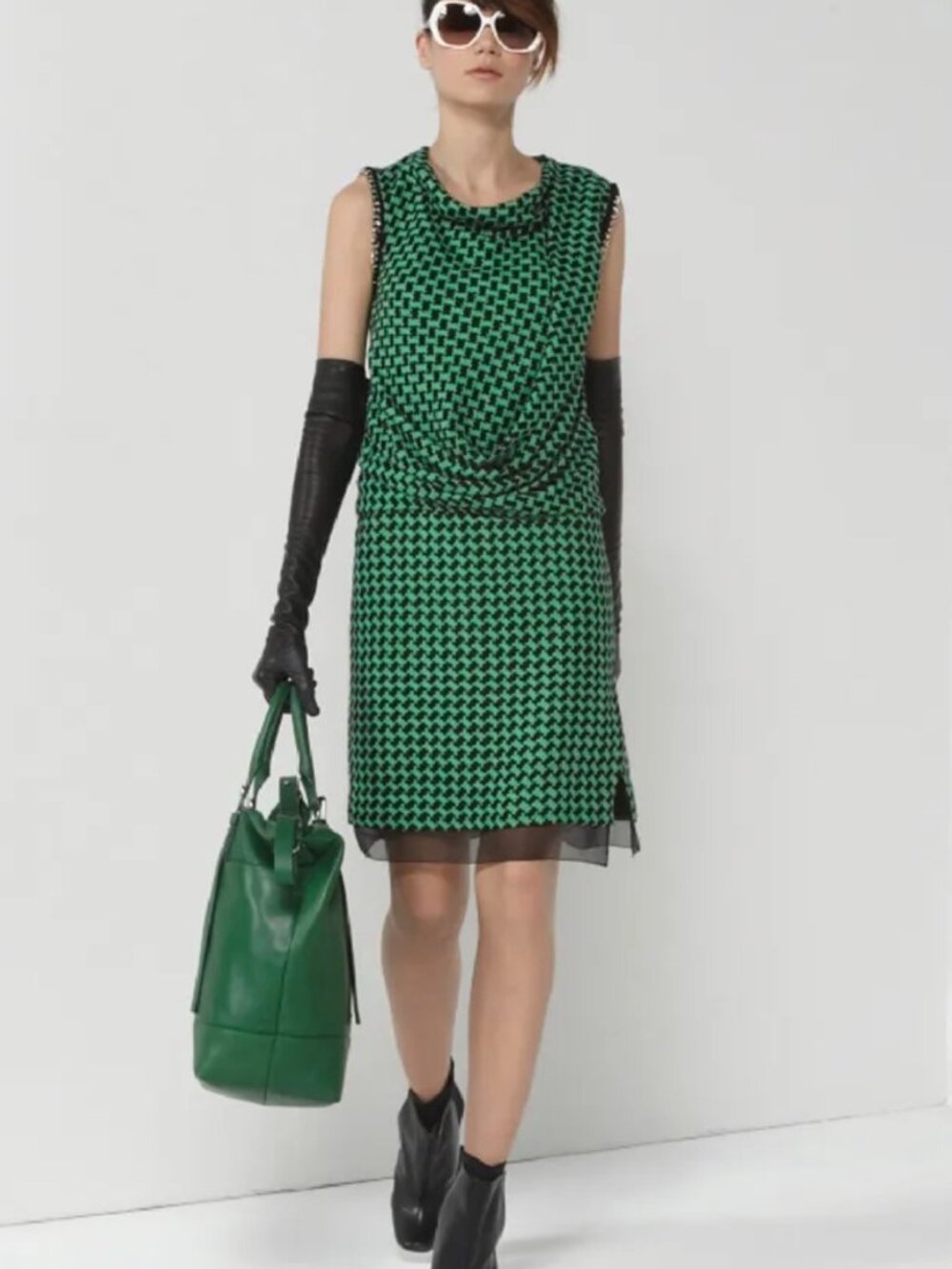 Diane von Furstenberg DVF Silk Green Black Print Sleeveless Dress Size 4